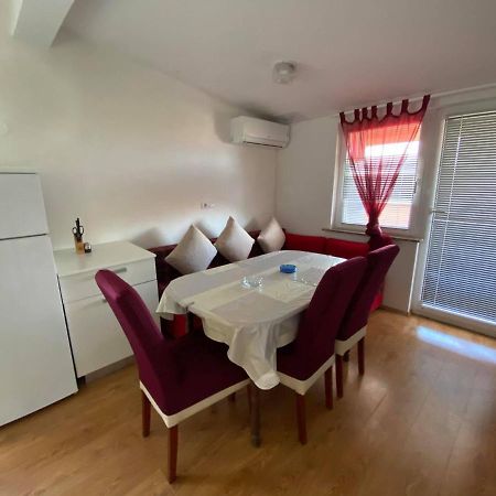 Renic Apartments Нин Экстерьер фото